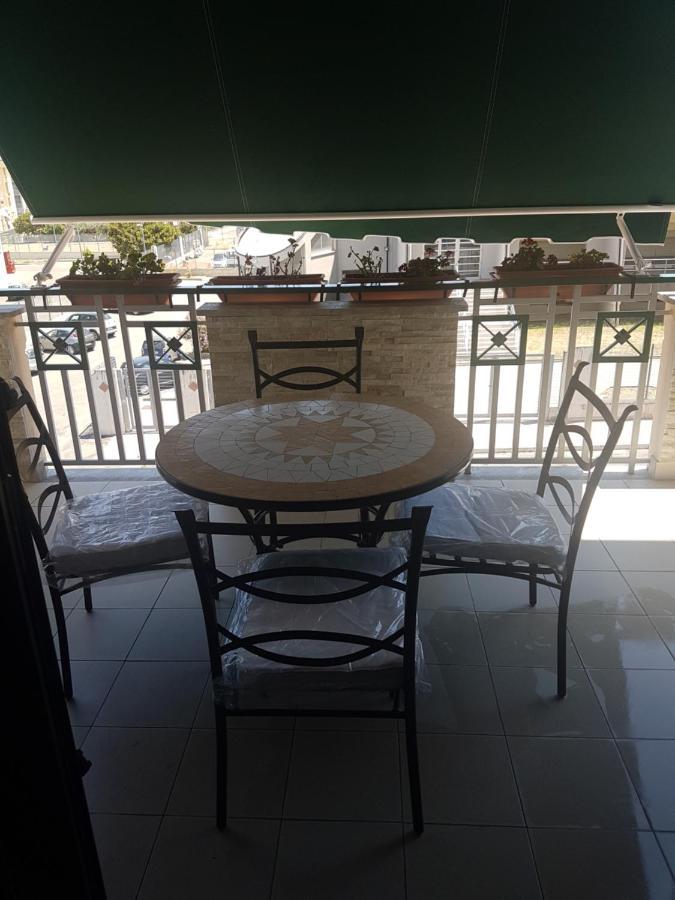 B&B Mary Grace Rossano Stazione Exterior foto