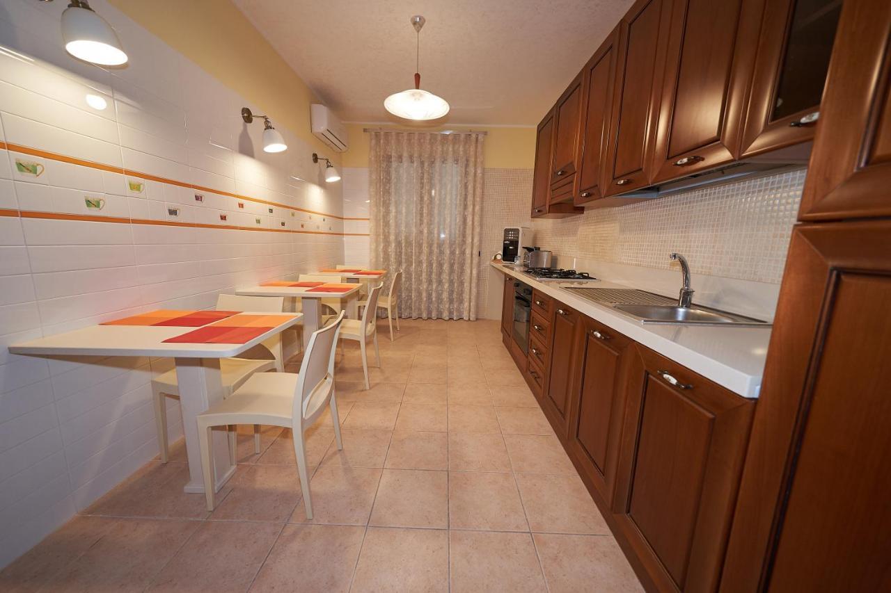 B&B Mary Grace Rossano Stazione Exterior foto